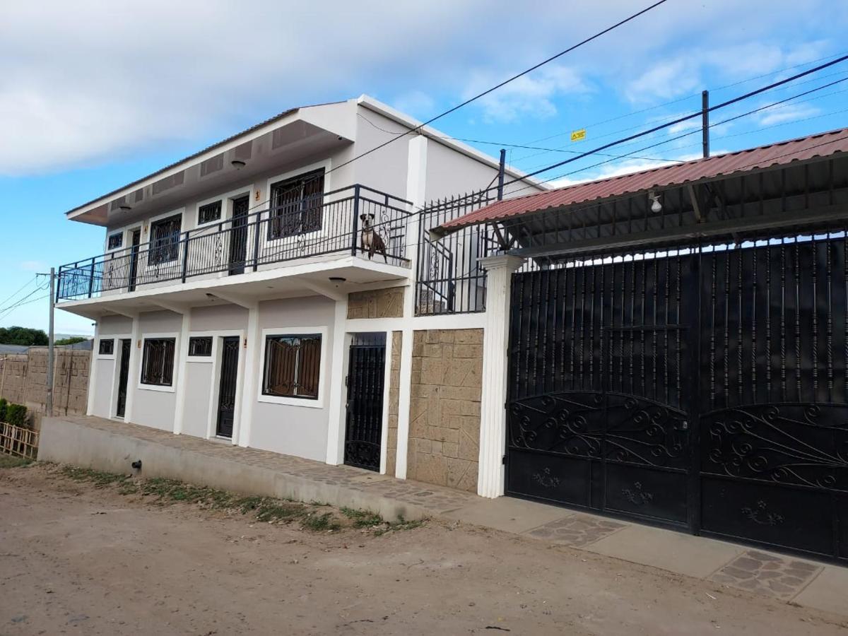Wally'S Place Эстели Экстерьер фото